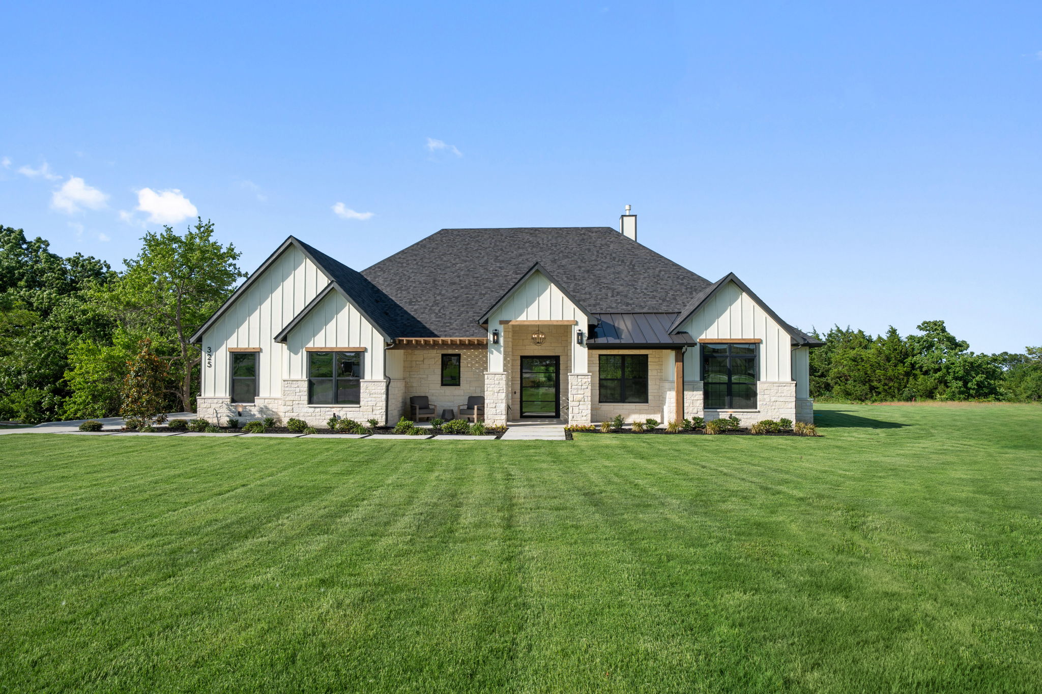 325 Ryker Lane